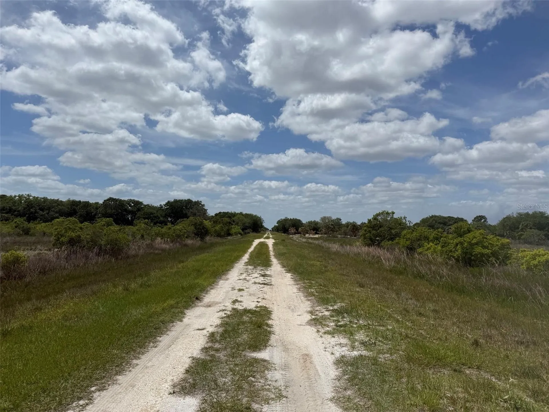 15575 NW 296th Street Okeechobee FL 34972
