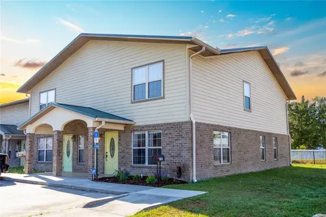705 SE Townhomes Boulevard Lake Butler FL 32054
