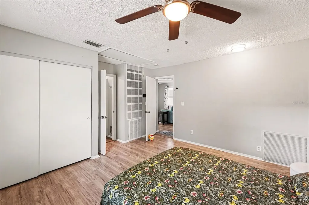 6385 31st Street North St Petersburg FL 33702