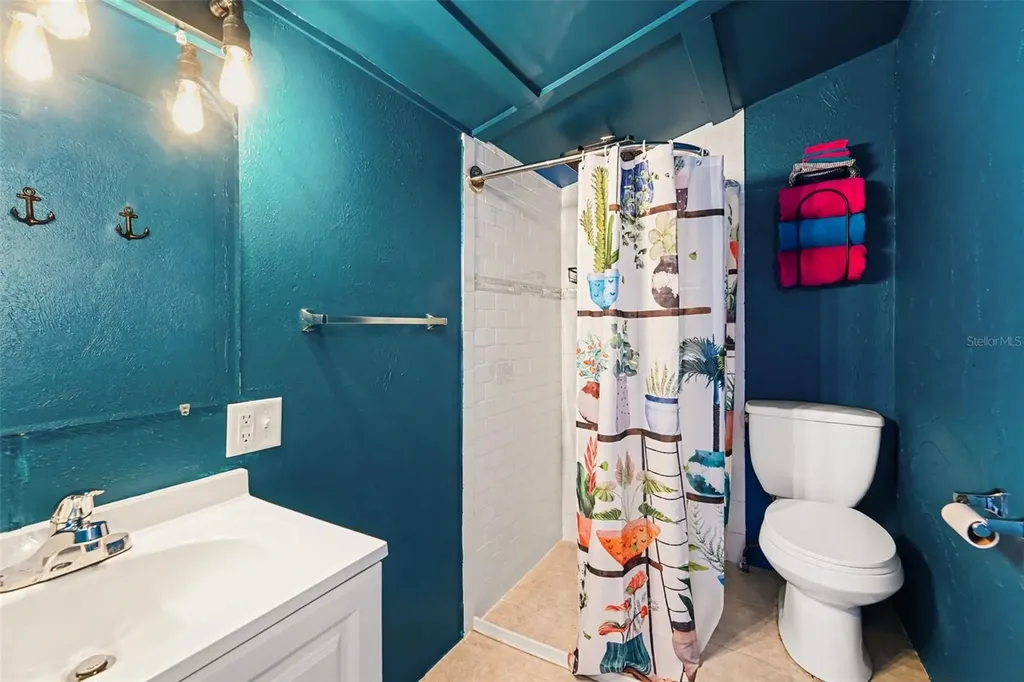 6385 31st Street North St Petersburg FL 33702
