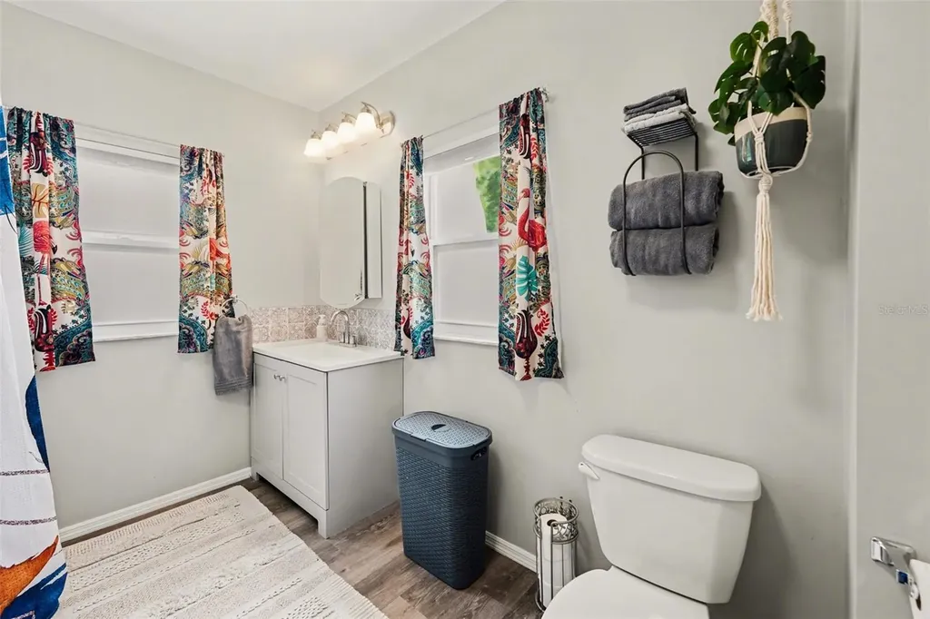 6385 31st Street North St Petersburg FL 33702