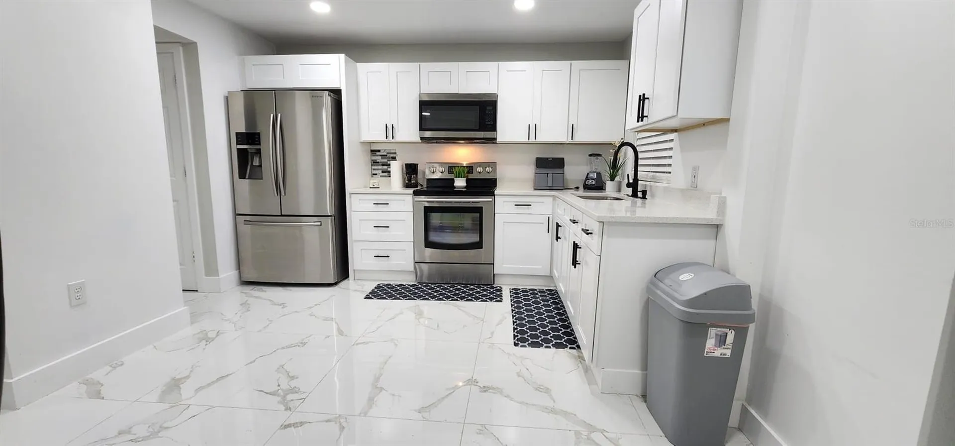 5118 Tennis Court Circle Tampa FL 33617