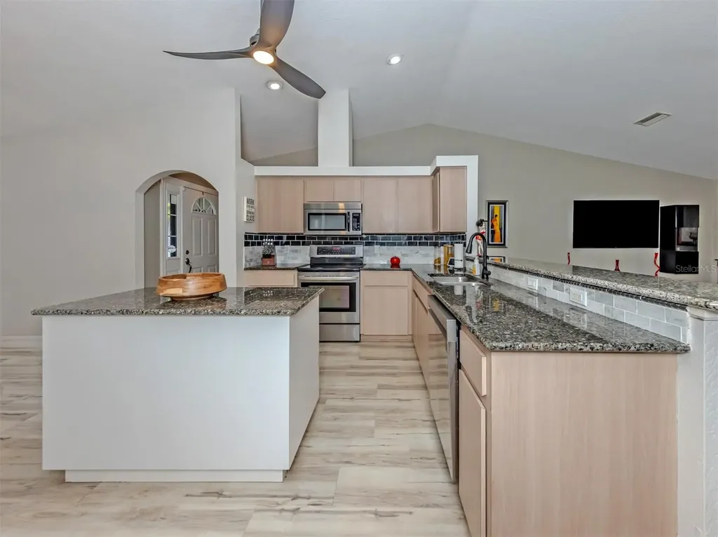 4667 Aldovin Avenue North Port FL 34287