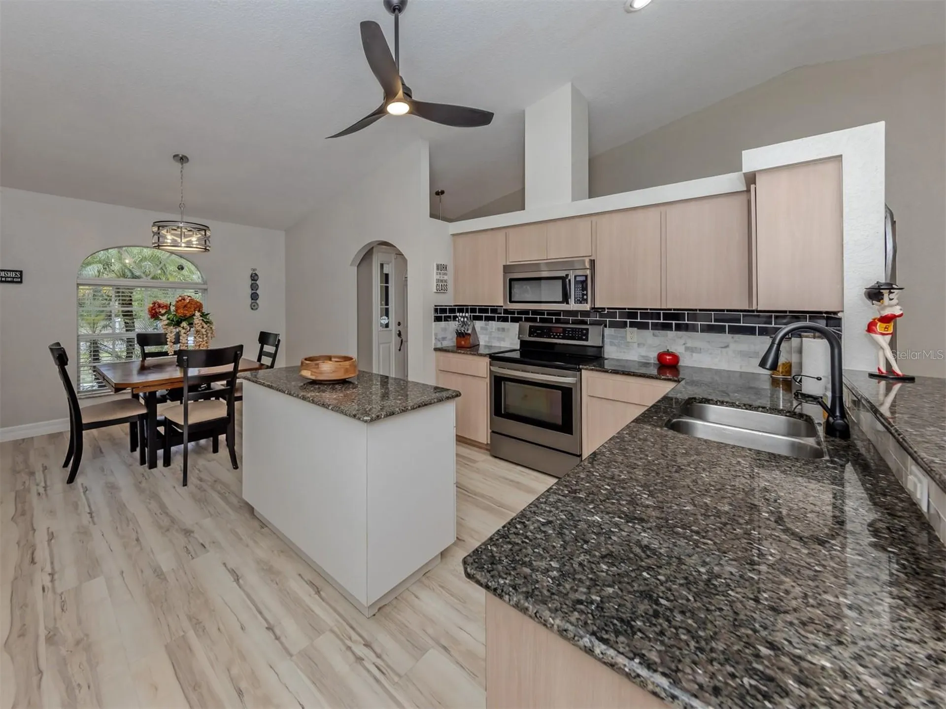4667 Aldovin Avenue North Port FL 34287
