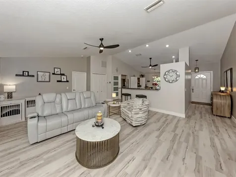 4667 Aldovin Avenue North Port FL 34287