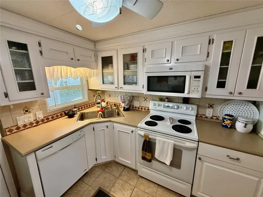 34541 Violet Drive N Pinellas Park FL 33781