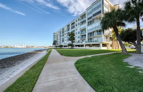 7984 Sailboat Key Boulevard S South Pasadena FL 33707