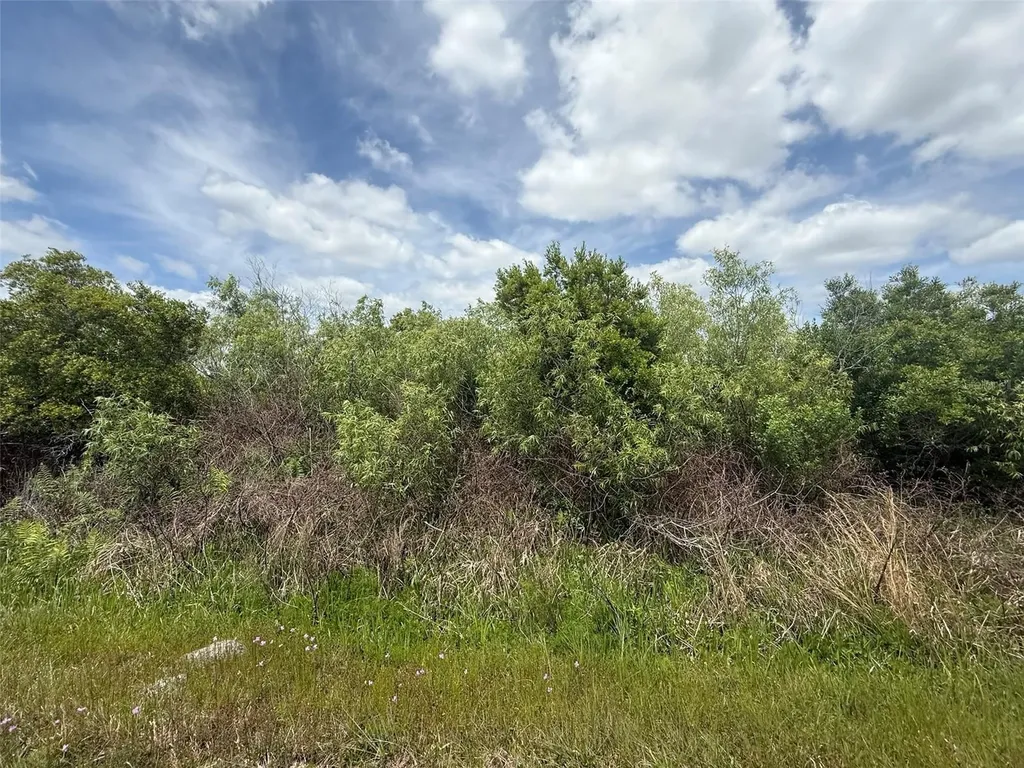 15837 NW 282nd Street Okeechobee FL 34972