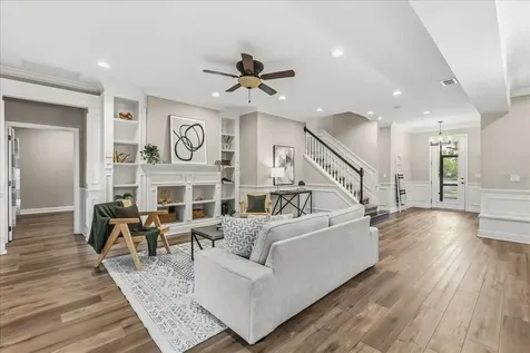 6346 Dallas Boulevard Orlando FL 32833