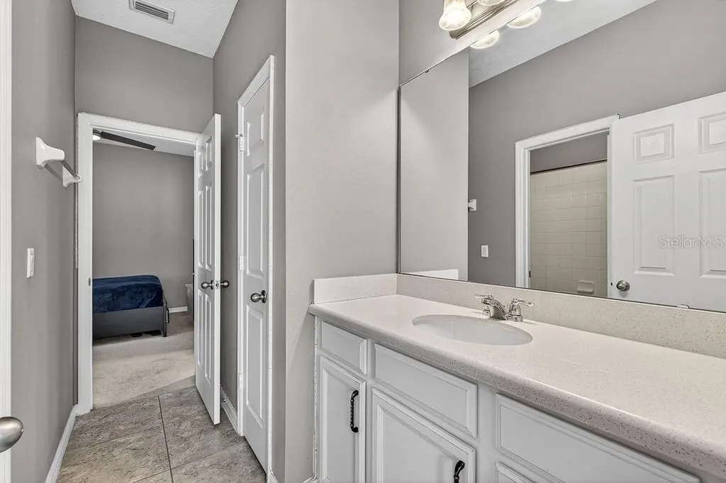 3943 Green Sabal Drive Orlando FL 32824