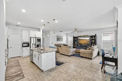 3943 Green Sabal Drive Orlando FL 32824