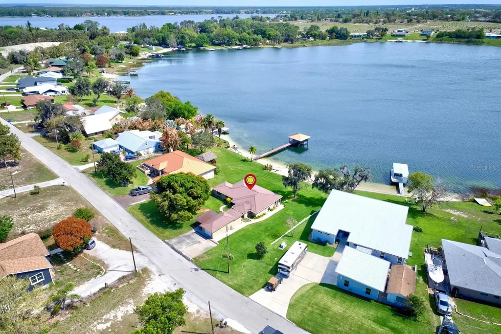 125 Mccoy Drive Lake Placid FL 33852
