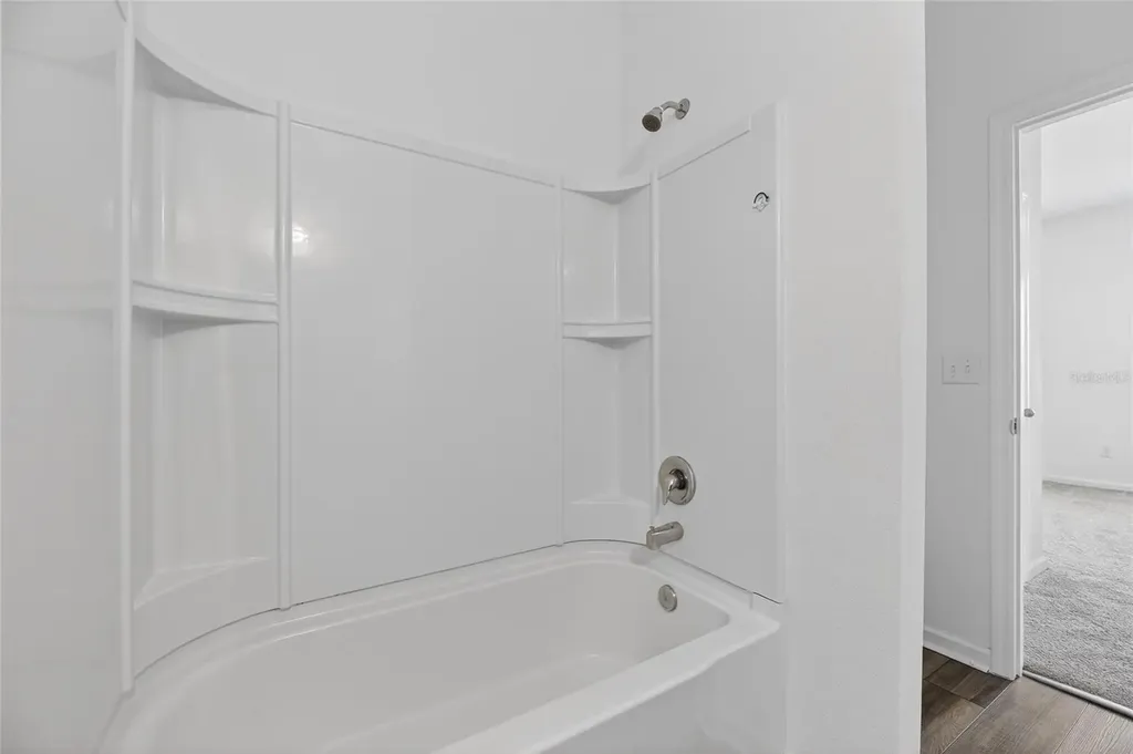 1363 Anchor Bend Drive Ruskin FL 33570