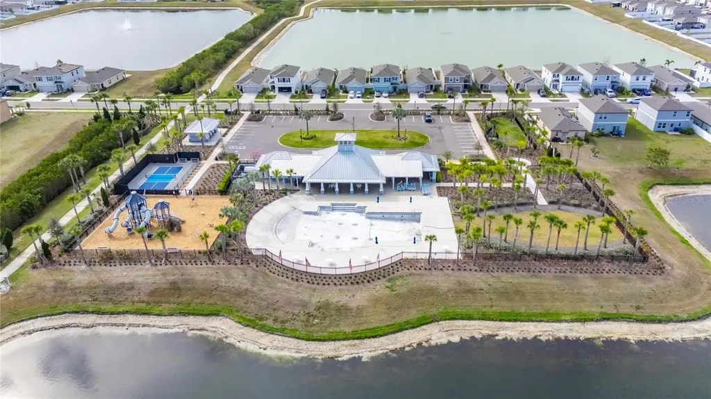 1363 Anchor Bend Drive Ruskin FL 33570