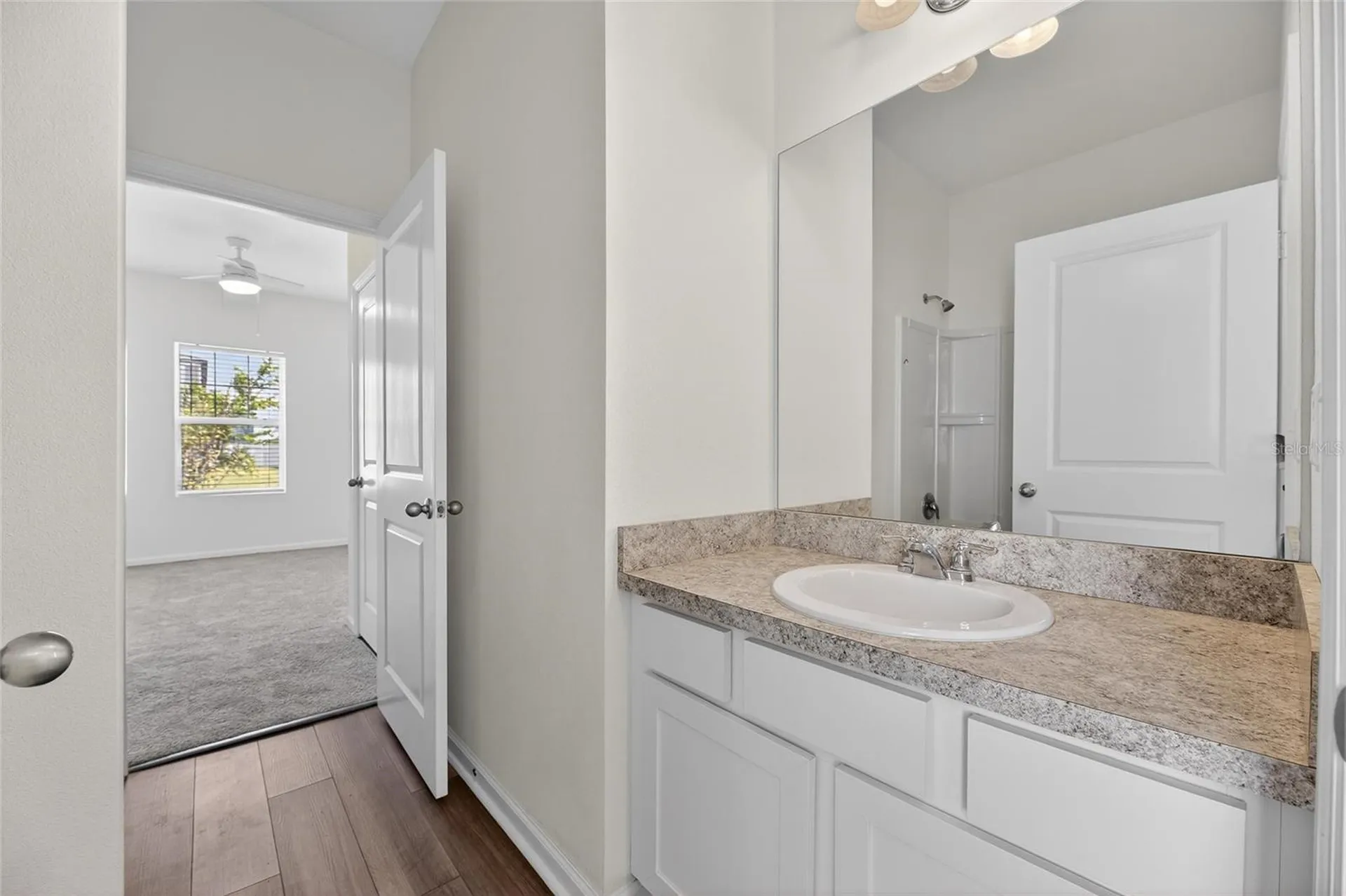 1363 Anchor Bend Drive Ruskin FL 33570
