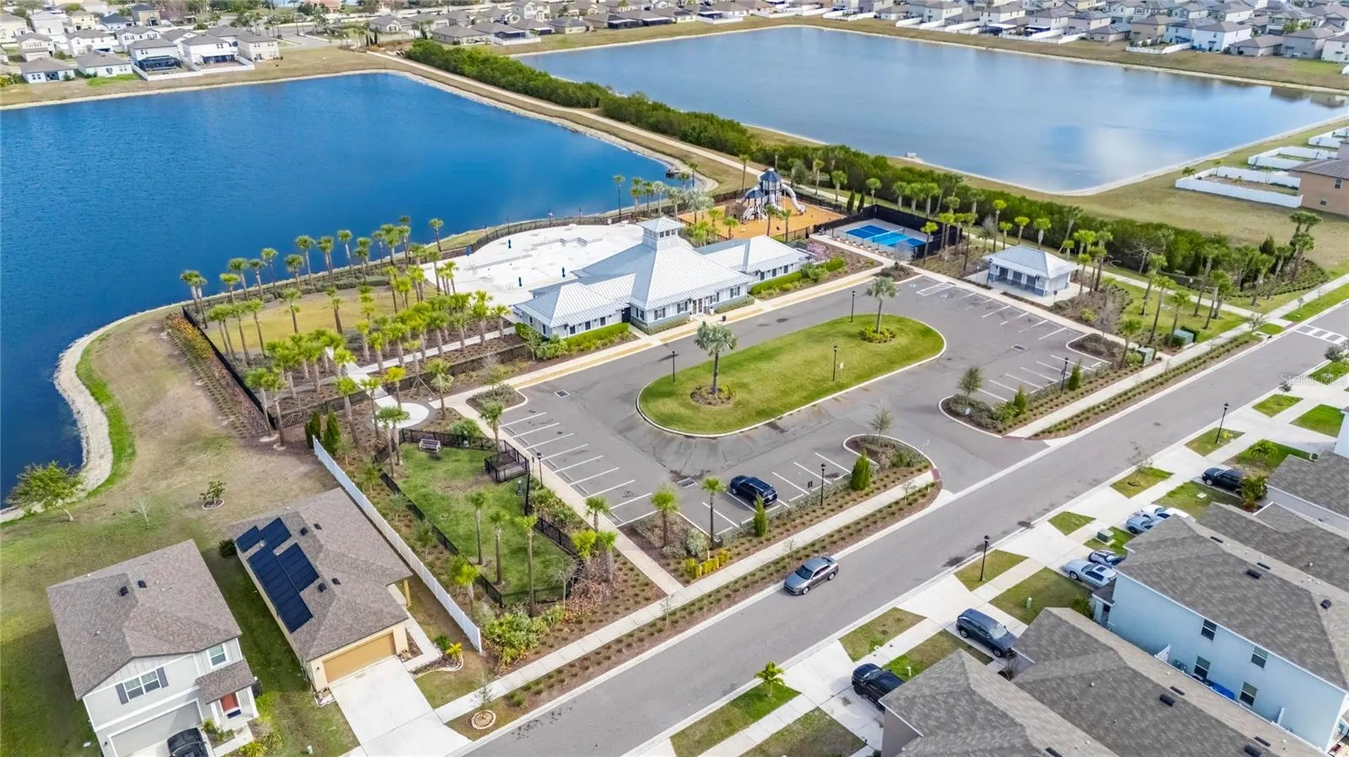 1363 Anchor Bend Drive Ruskin FL 33570