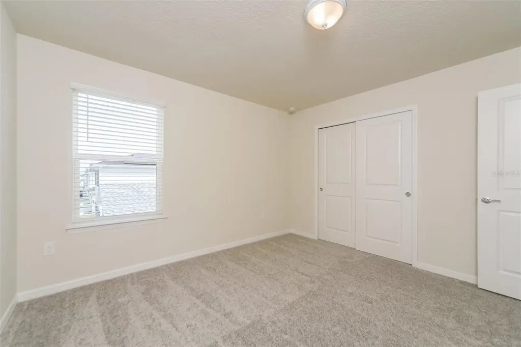 3293 Ellsworth Avenue Davenport FL 33837