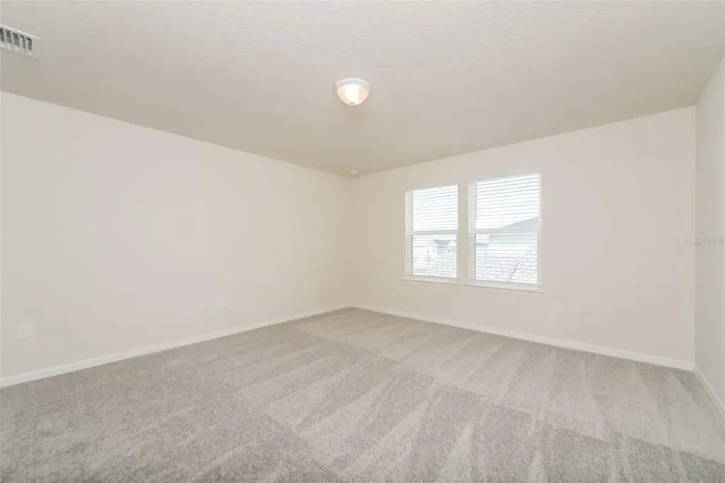 3293 Ellsworth Avenue Davenport FL 33837