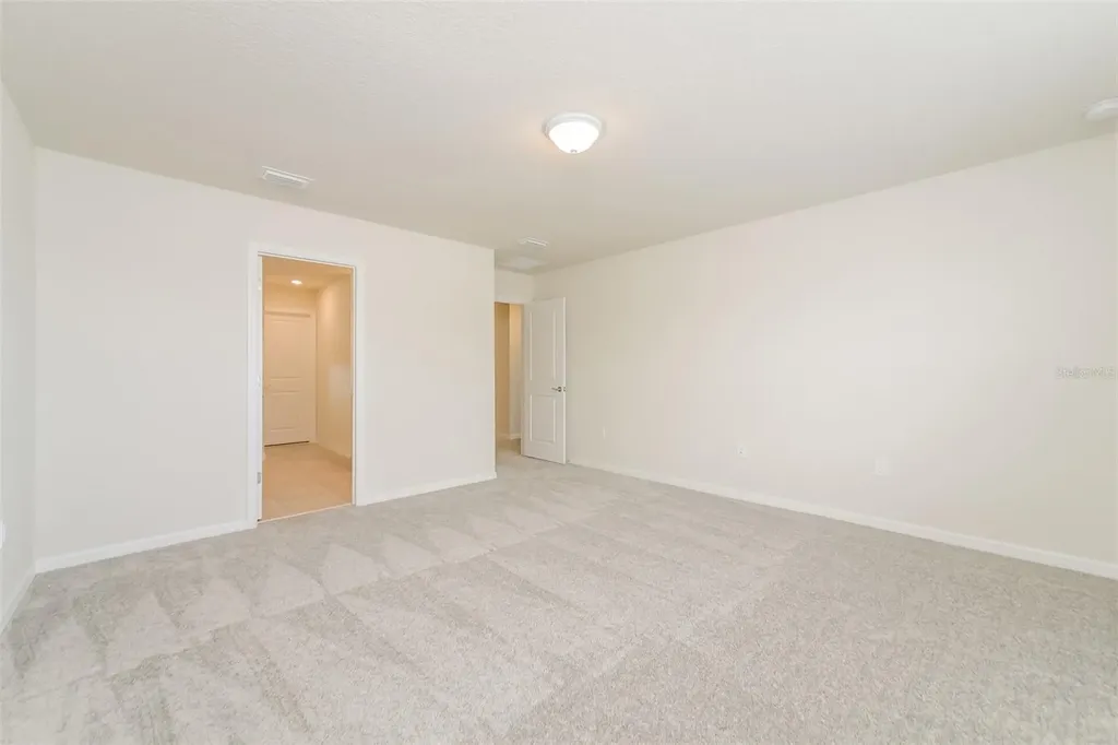 3293 Ellsworth Avenue Davenport FL 33837