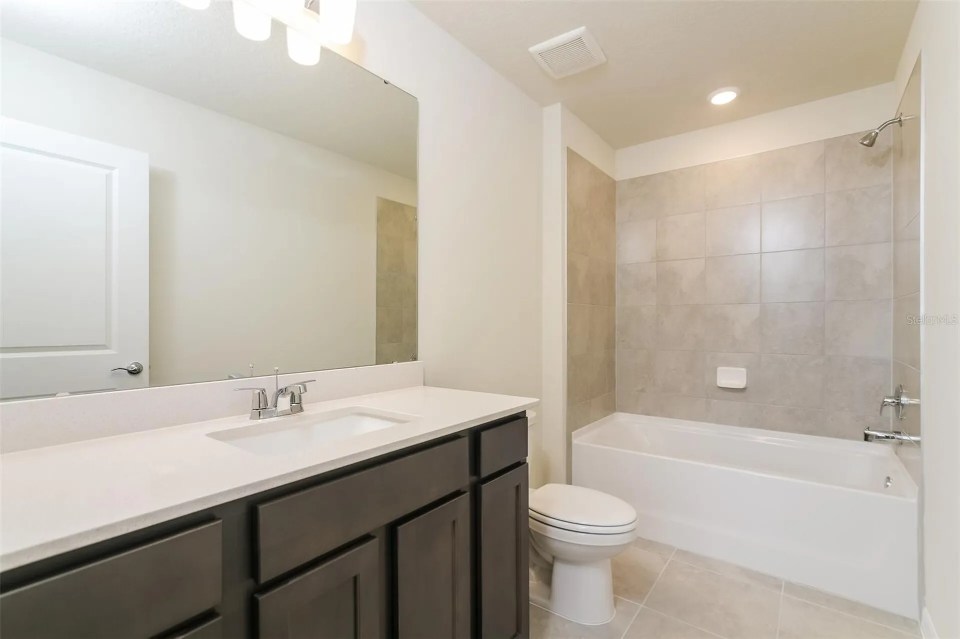 3293 Ellsworth Avenue Davenport FL 33837