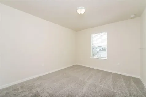 3293 Ellsworth Avenue Davenport FL 33837