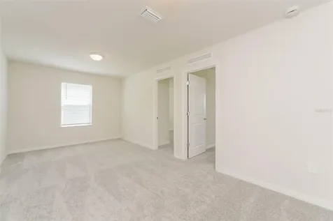 3293 Ellsworth Avenue Davenport FL 33837