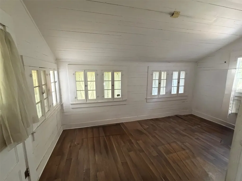 117 S Brooksville Avenue Brooksville FL 34601