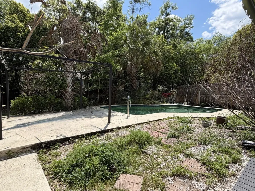 117 S Brooksville Avenue Brooksville FL 34601