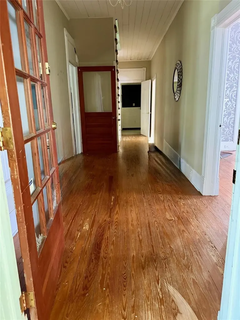 117 S Brooksville Avenue Brooksville FL 34601
