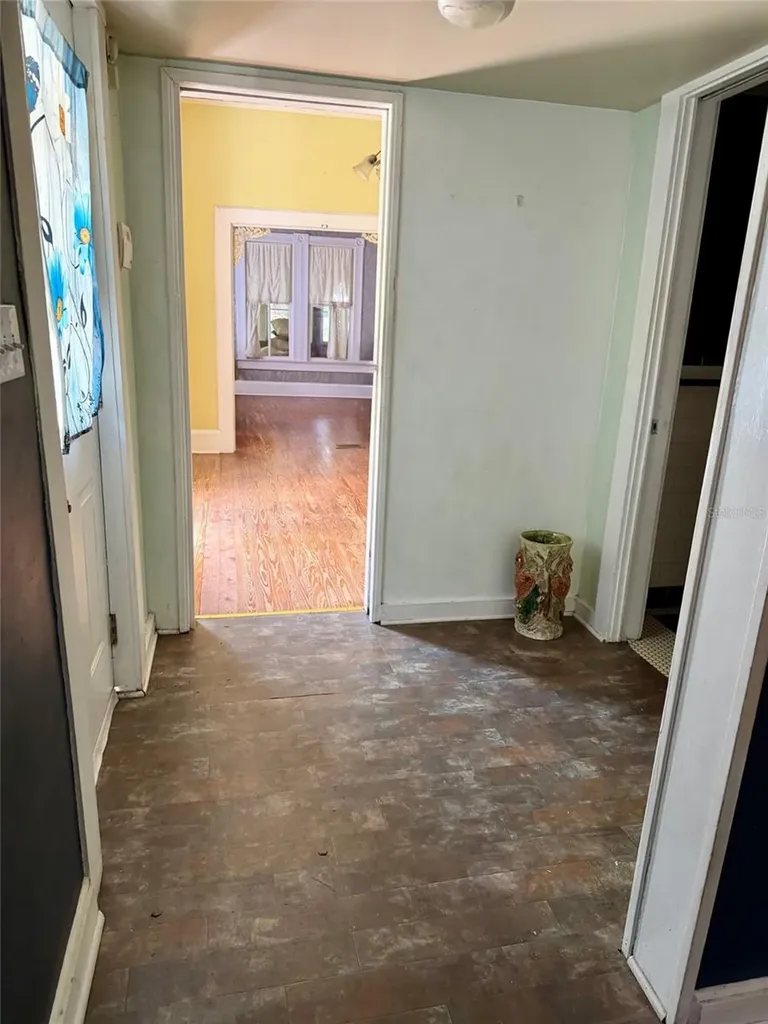 117 S Brooksville Avenue Brooksville FL 34601