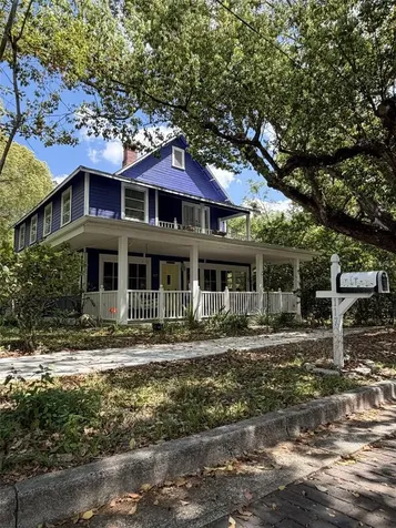 117 S Brooksville Avenue Brooksville FL 34601