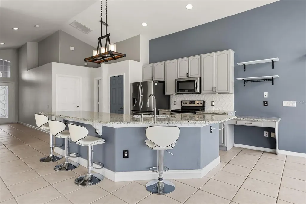 3196 Stonehurst Circle Kissimmee FL 34741
