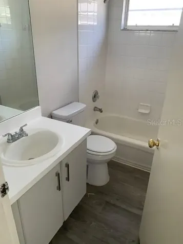 3136 Pine Top Drive Valrico FL 33594