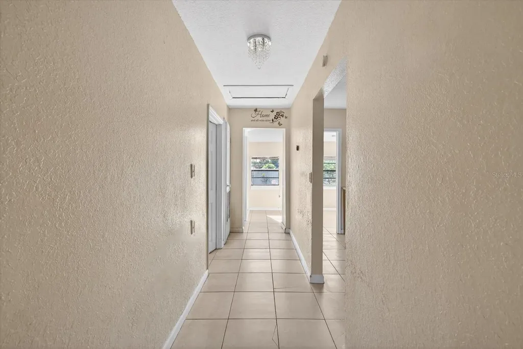2850 59th Avenue N St Petersburg FL 33714