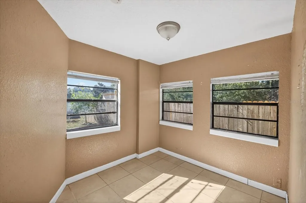 2850 59th Avenue N St Petersburg FL 33714