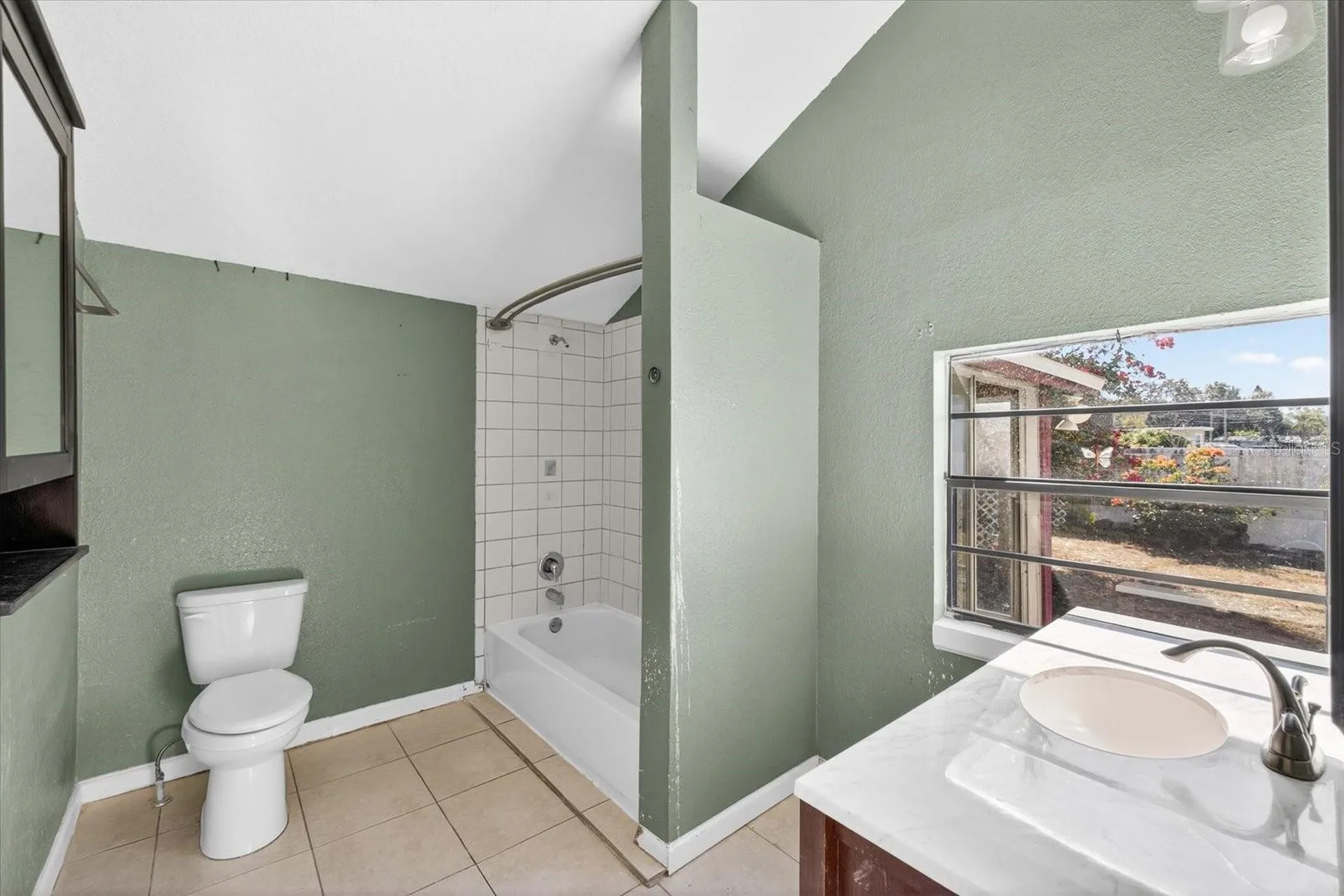2850 59th Avenue N St Petersburg FL 33714