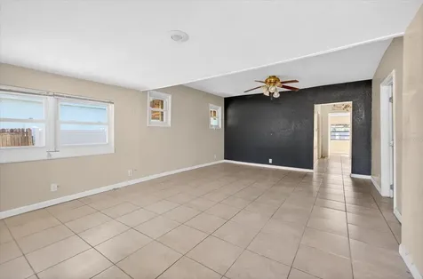 2850 59th Avenue N St Petersburg FL 33714