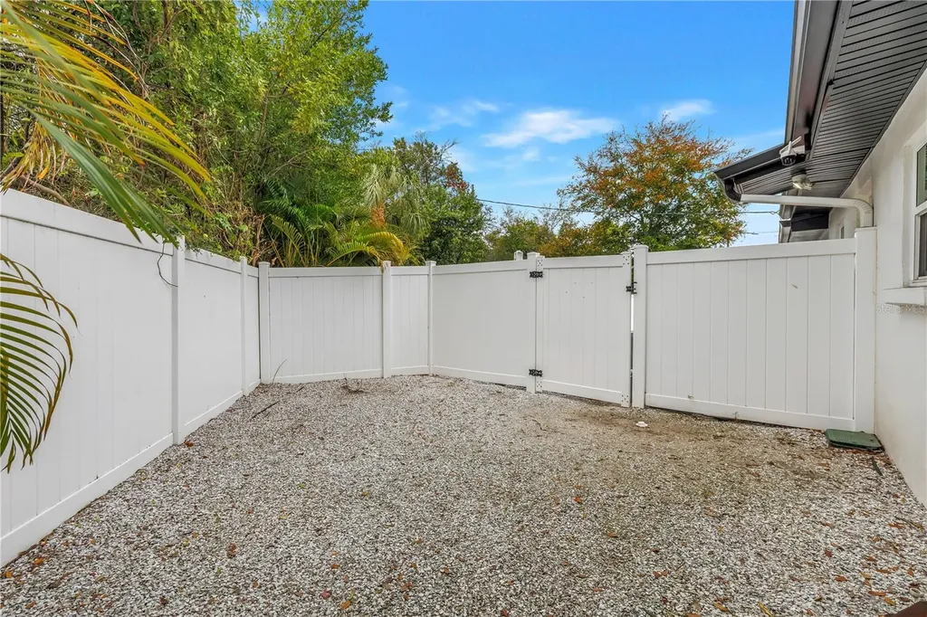 2200 49th Street N St Petersburg FL 33710