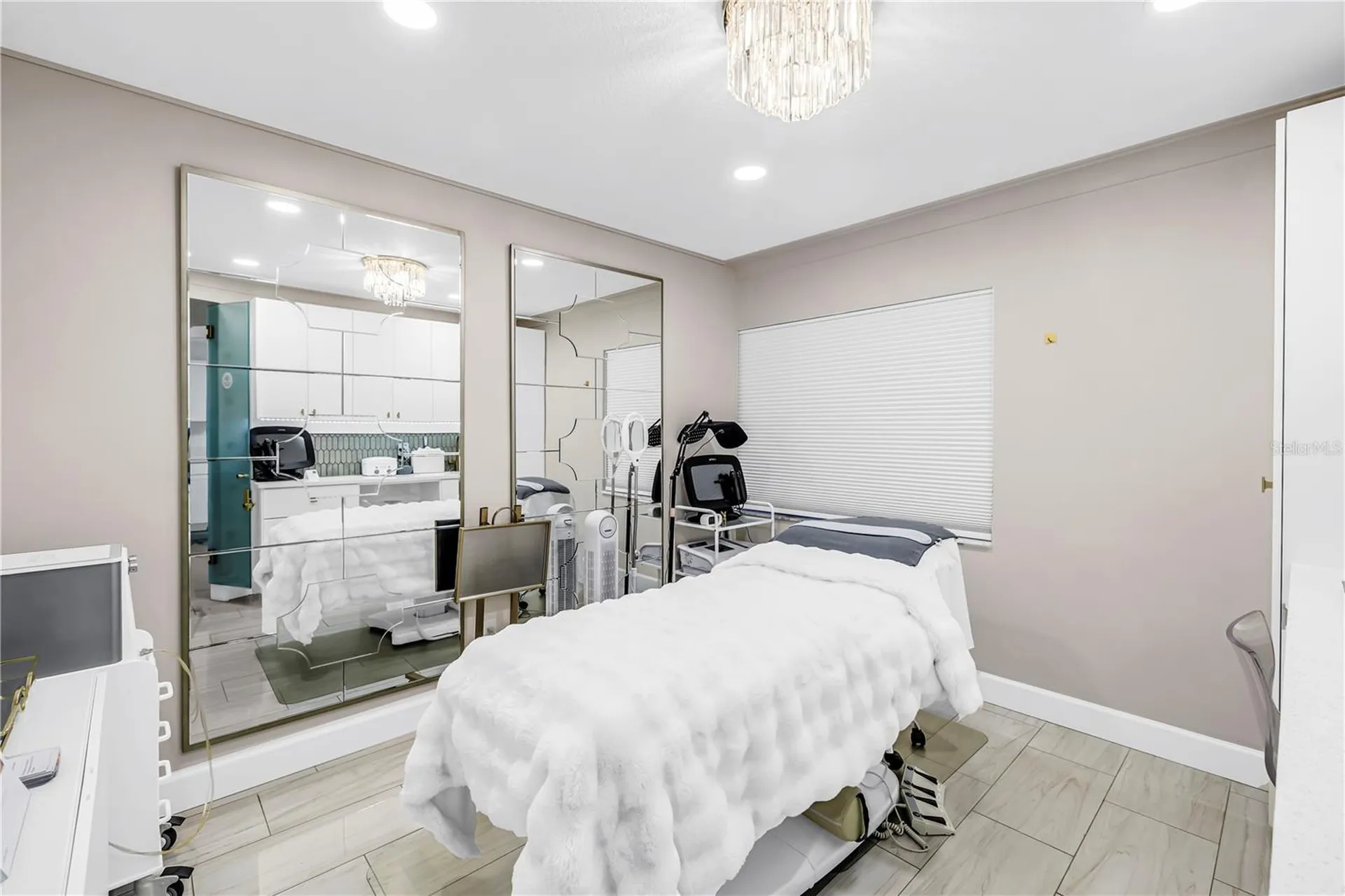 2200 49th Street N St Petersburg FL 33710