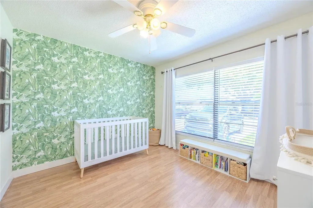 10002 Oakengate Place Tampa FL 33624