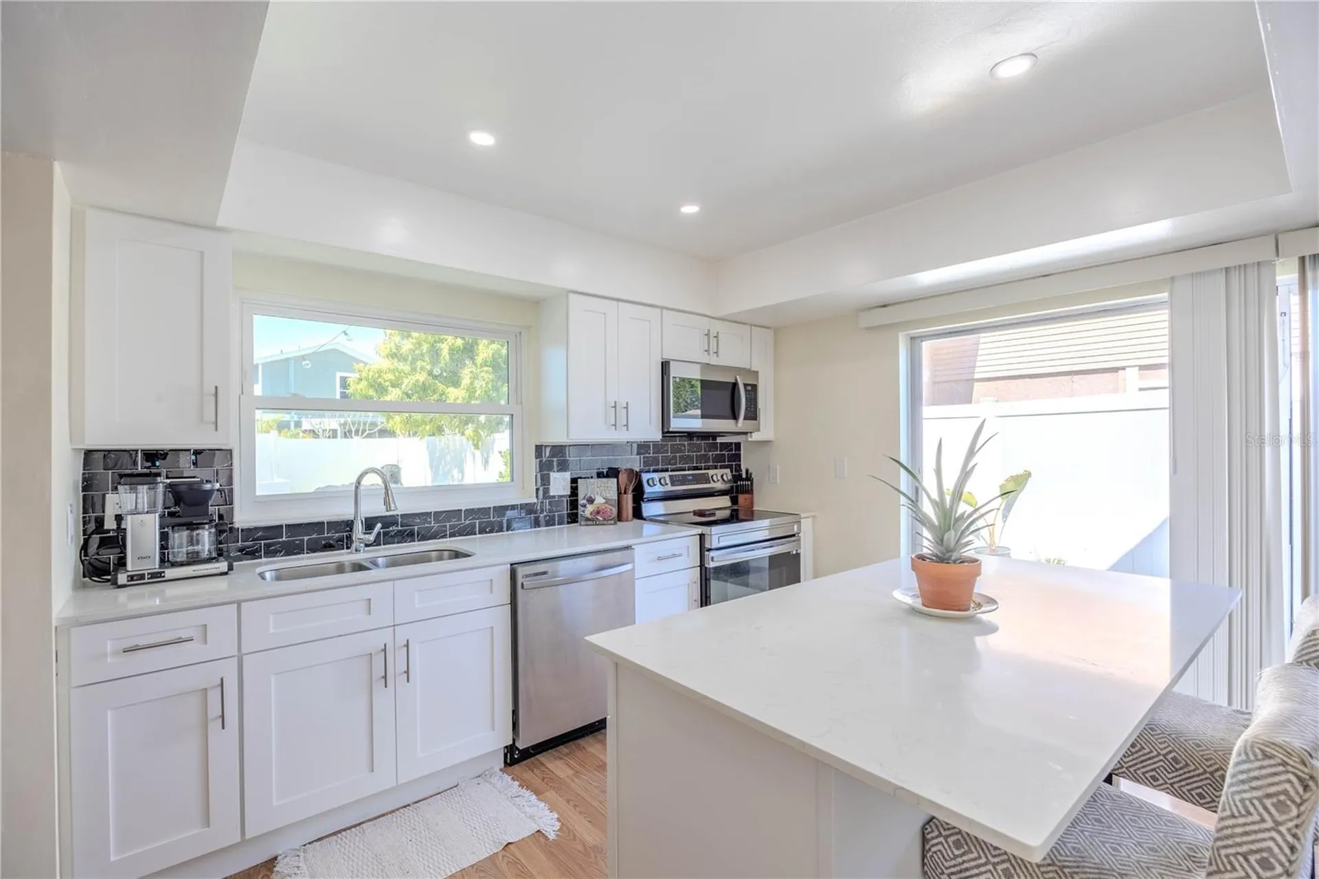 10002 Oakengate Place Tampa FL 33624