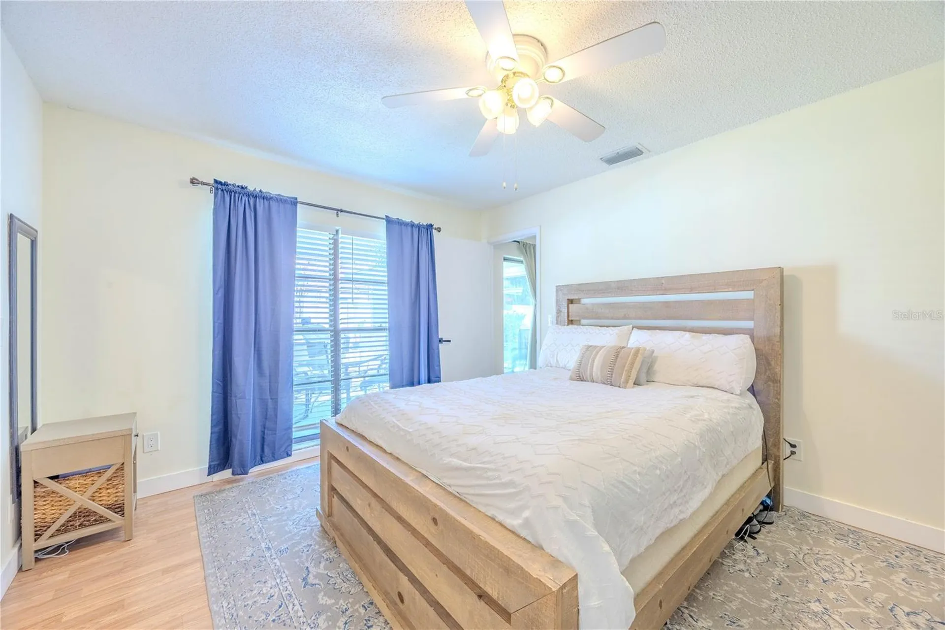 10002 Oakengate Place Tampa FL 33624