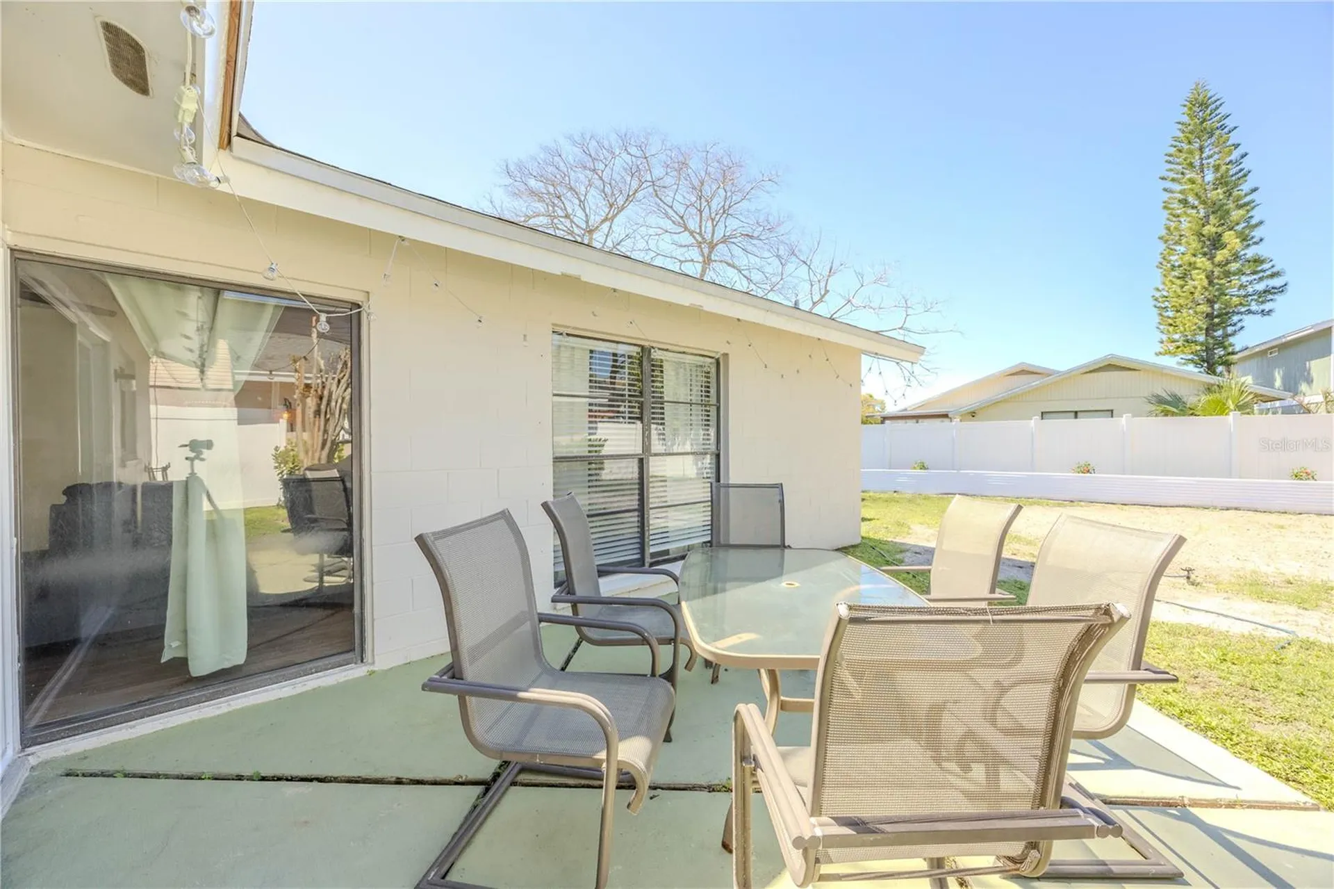 10002 Oakengate Place Tampa FL 33624