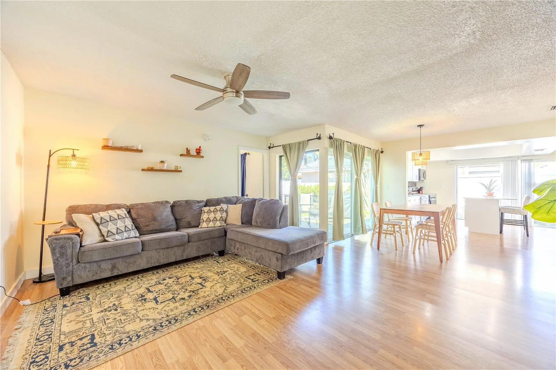 10002 Oakengate Place Tampa FL 33624