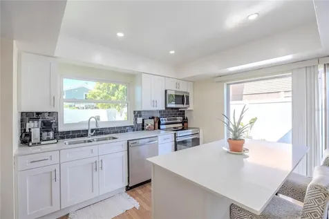 10002 Oakengate Place Tampa FL 33624