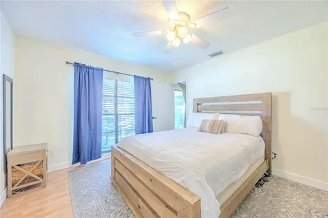 10002 Oakengate Place Tampa FL 33624