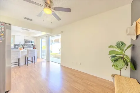 10002 Oakengate Place Tampa FL 33624