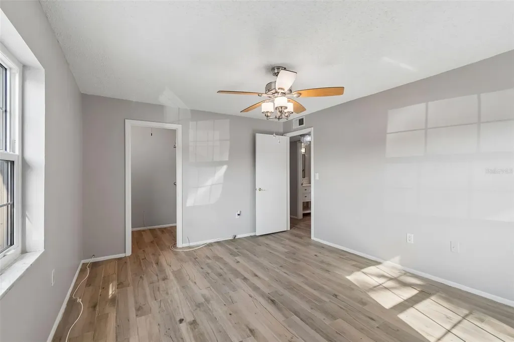 4335 Aegean Drive Tampa FL 33611