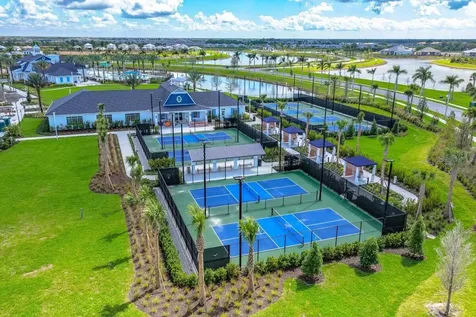 17831 Macarthur Loop Venice FL 34293