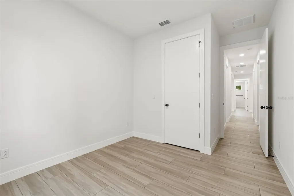 1810 W Erna Drive Tampa FL 33603